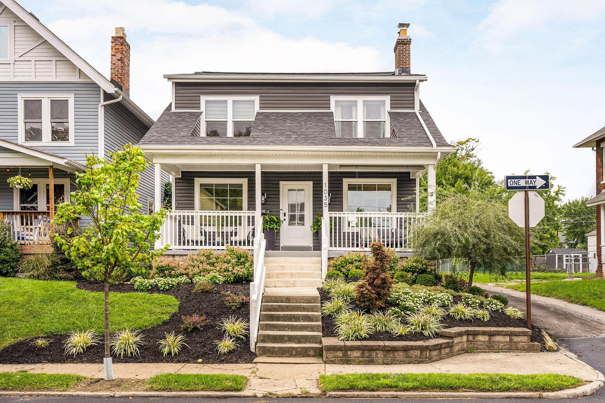 1035 S Champion Avenue, Columbus, OH 43206