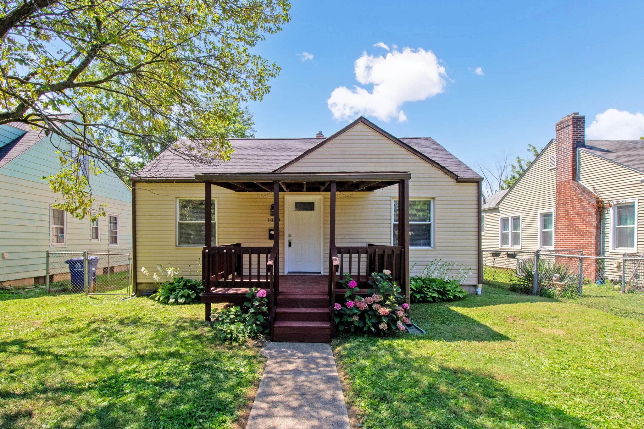 1059 Lawrence Drive, Columbus, OH 43207