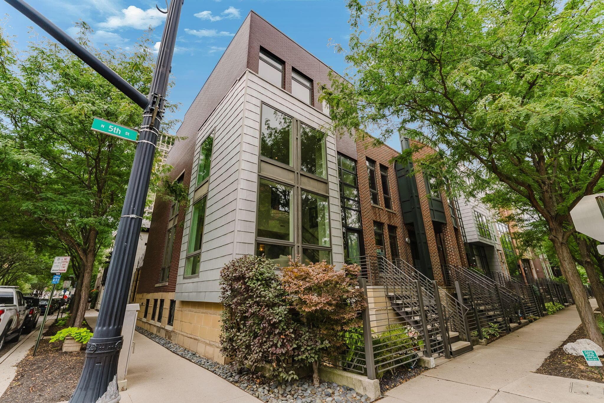 49 N 5th Street #TH14, Columbus, OH 43215