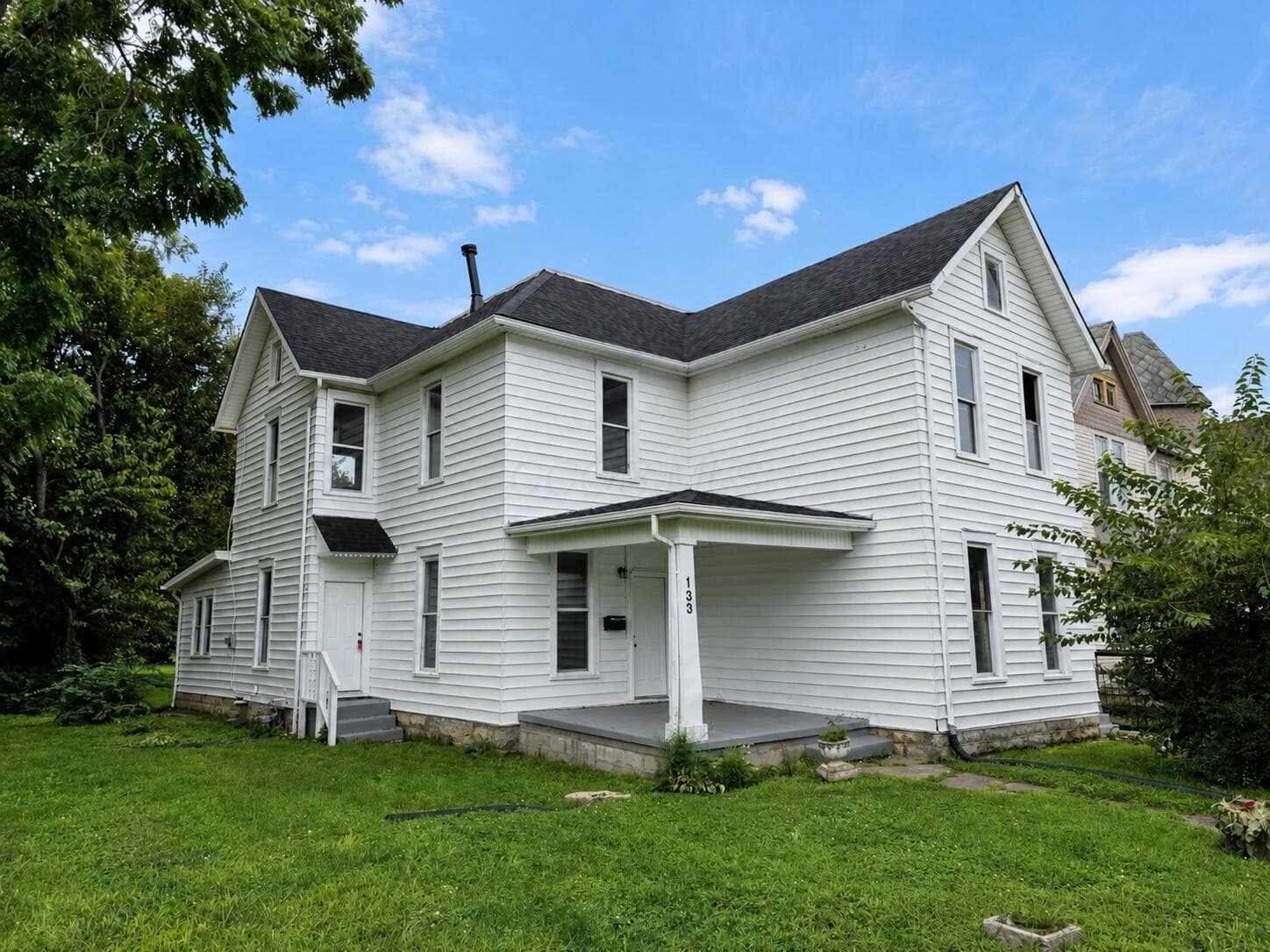 131 E Southern Avenue, Springfield, OH 45505