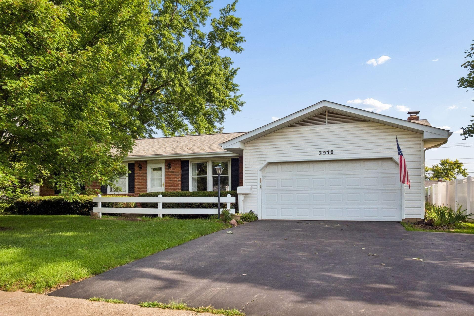 2570 McDonald Court, Grove City, OH 43123