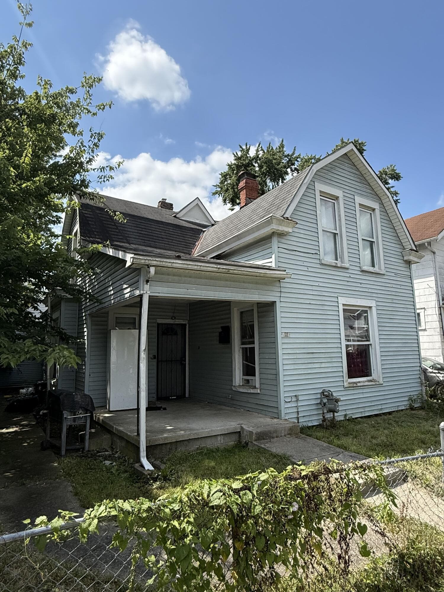 1481 Myrtle Avenue, Columbus, OH 43211