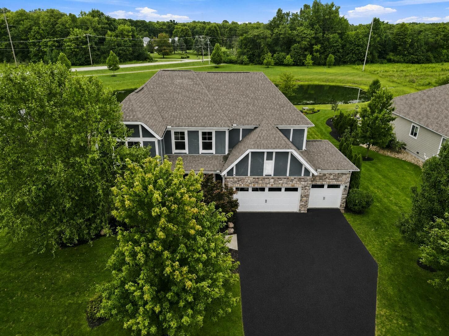6117 Brookview Manor Drive, Galena, OH 43021