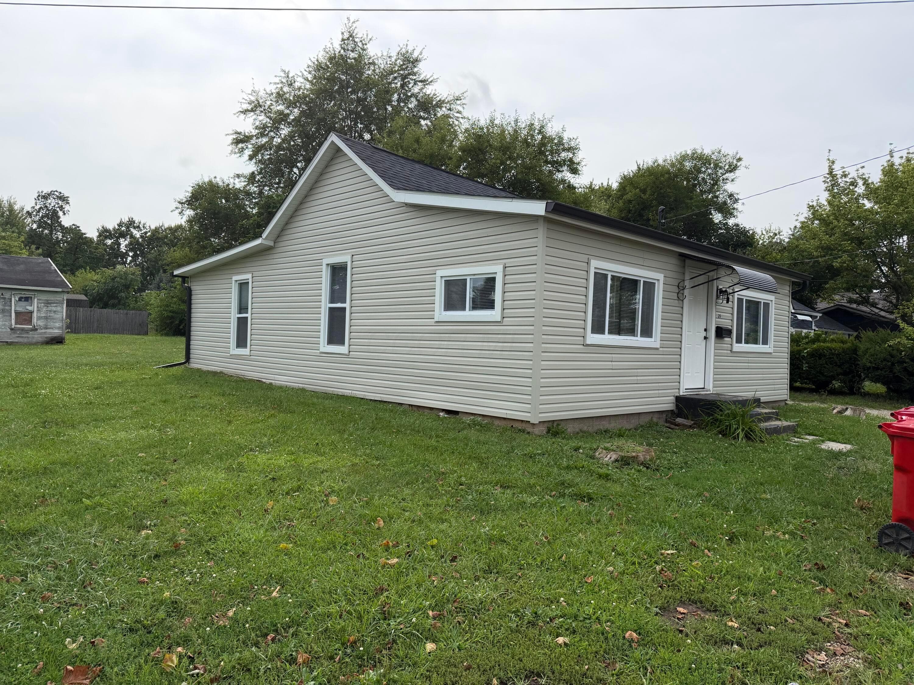 20 Fairview Avenue, London, OH 43140