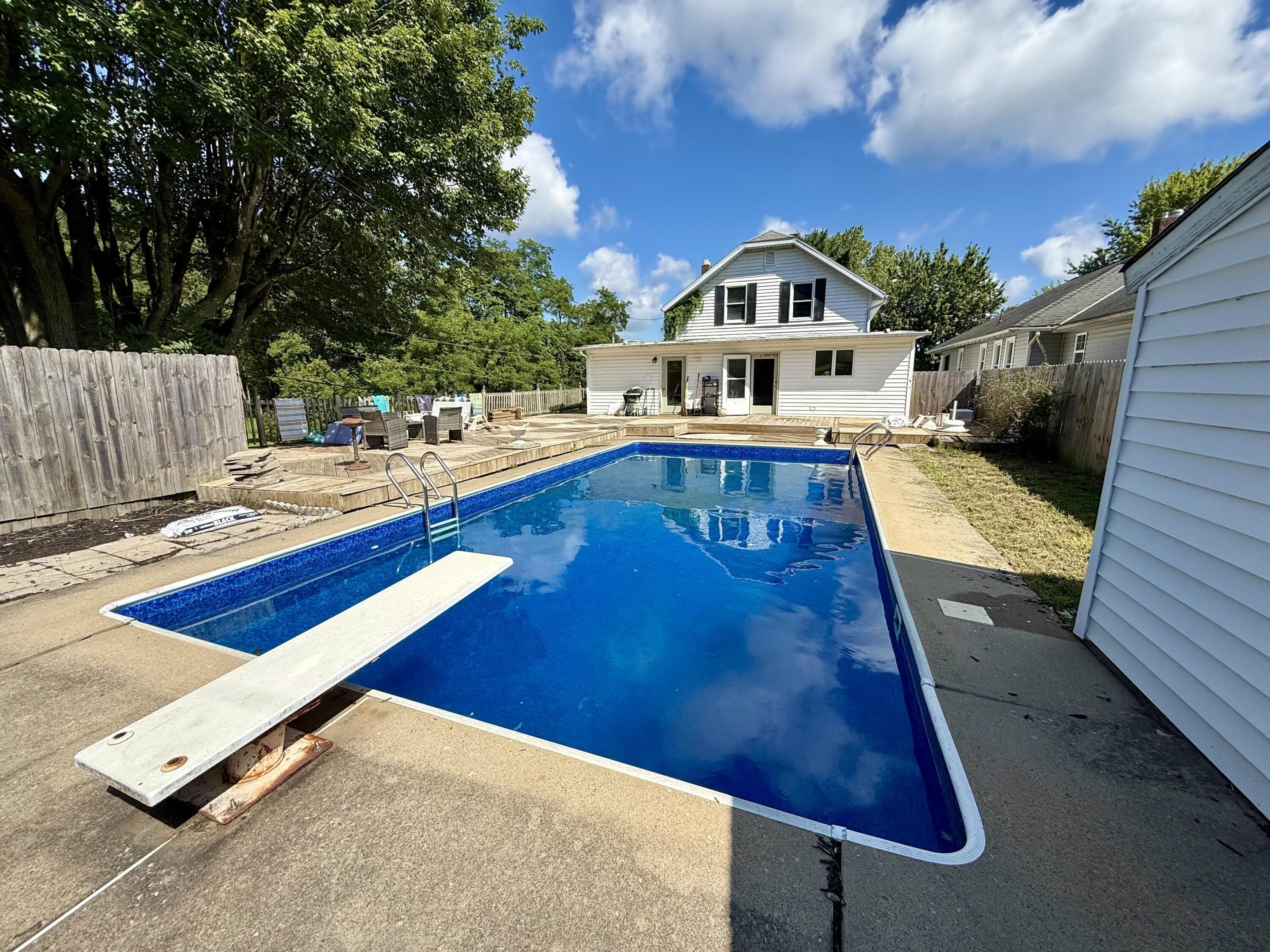 537 Harrison Street, New Lexington, OH 43764